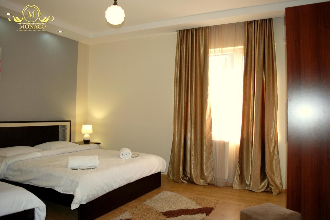 Hotel Monaco Тбилиси Екстериор снимка